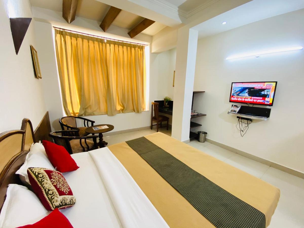 Superior Deluxe Double or Twin Room