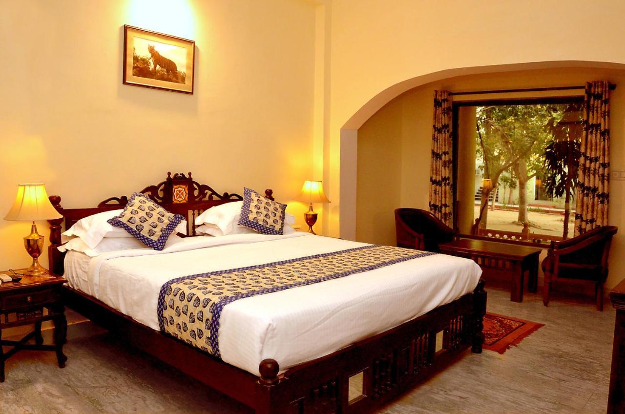 Deluxe Double or Twin Room Balcony on SPA Complimentary Hi-Tea cookies