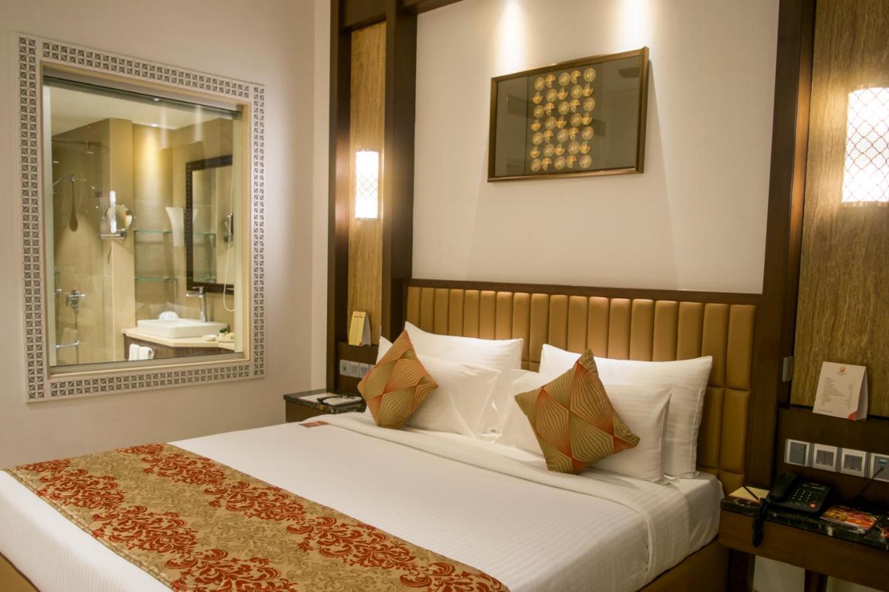Deluxe Room,1742734909:JPEG