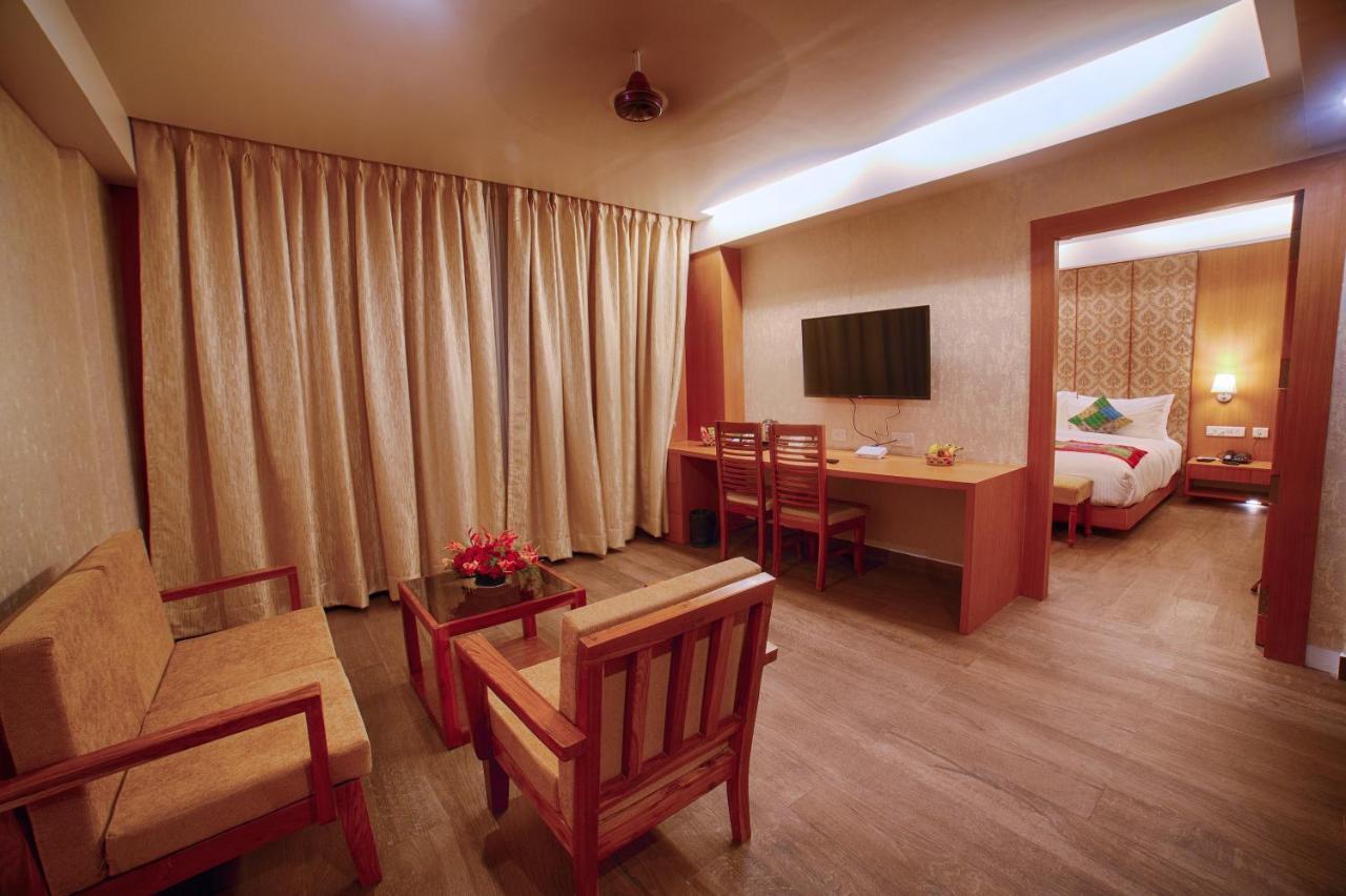 Maharaja Suites Living Room & Balcony Sit-out on Laundry Services | on Full Body Spa Massage