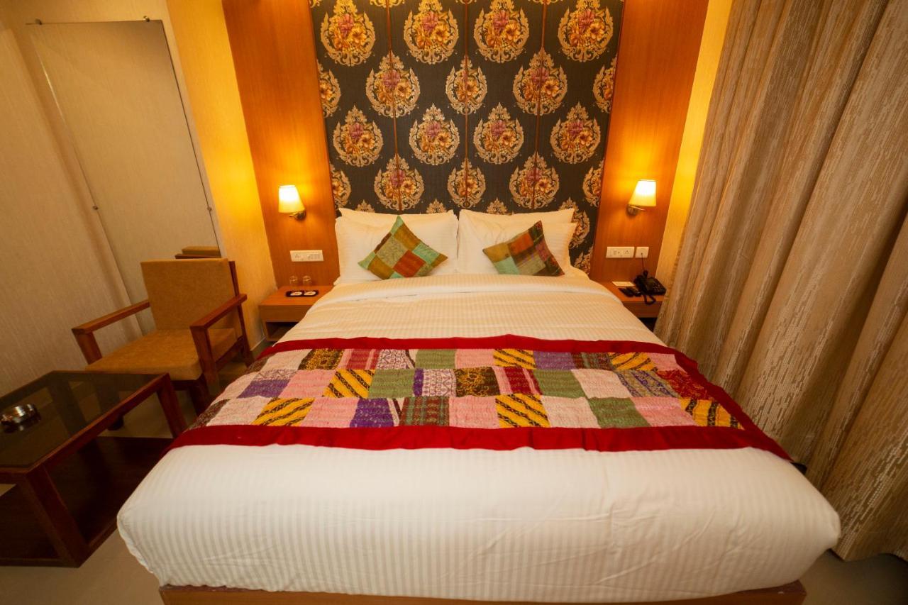 Belvedere Premium on Laundry Services | on Full Body Spa Massage