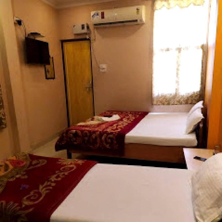Deluxe Family Suite
