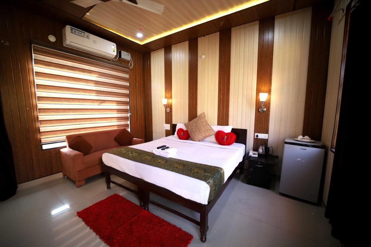 Double Room Mountain View