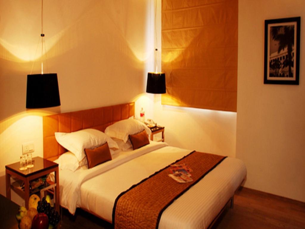 Standard Double Room,118553335:JPEG