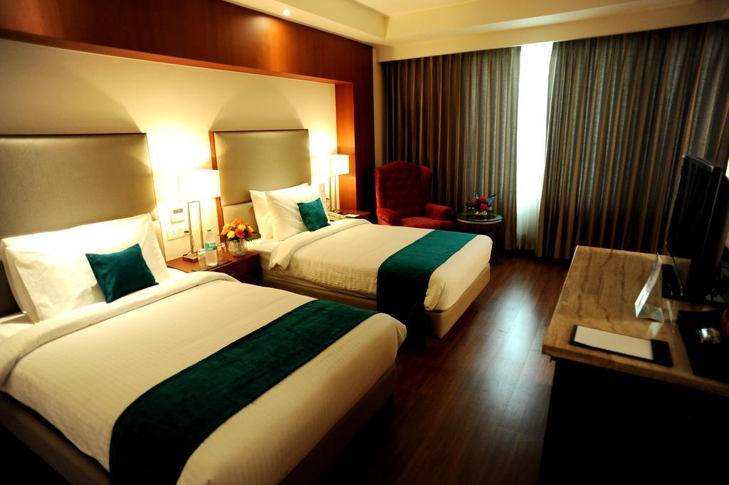 Deluxe Twin Bed Room