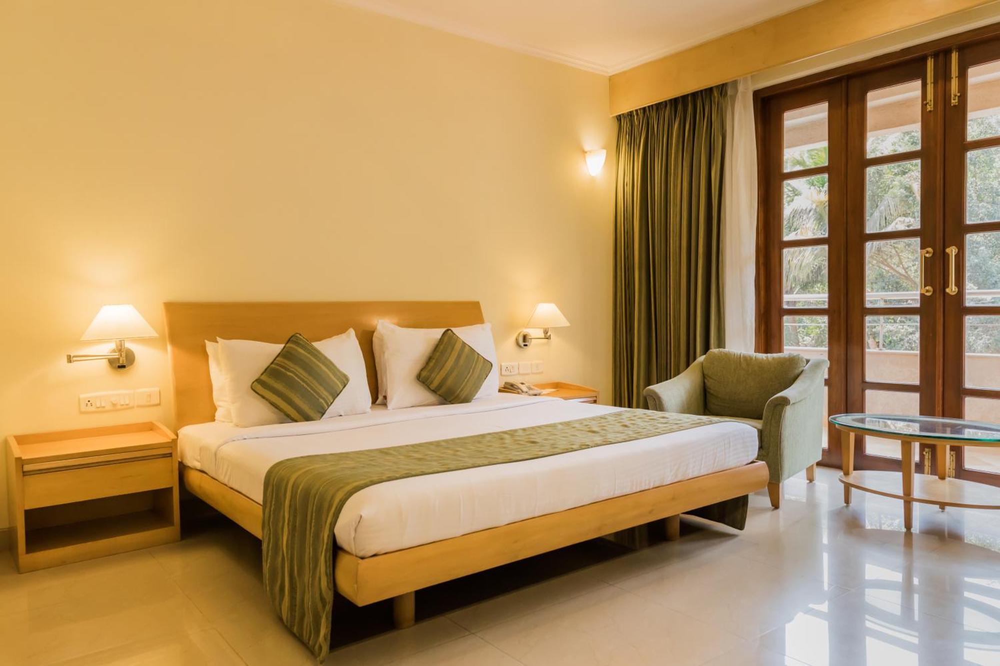 Deluxe Double or Twin Room Complimentary welcome drink on arrival