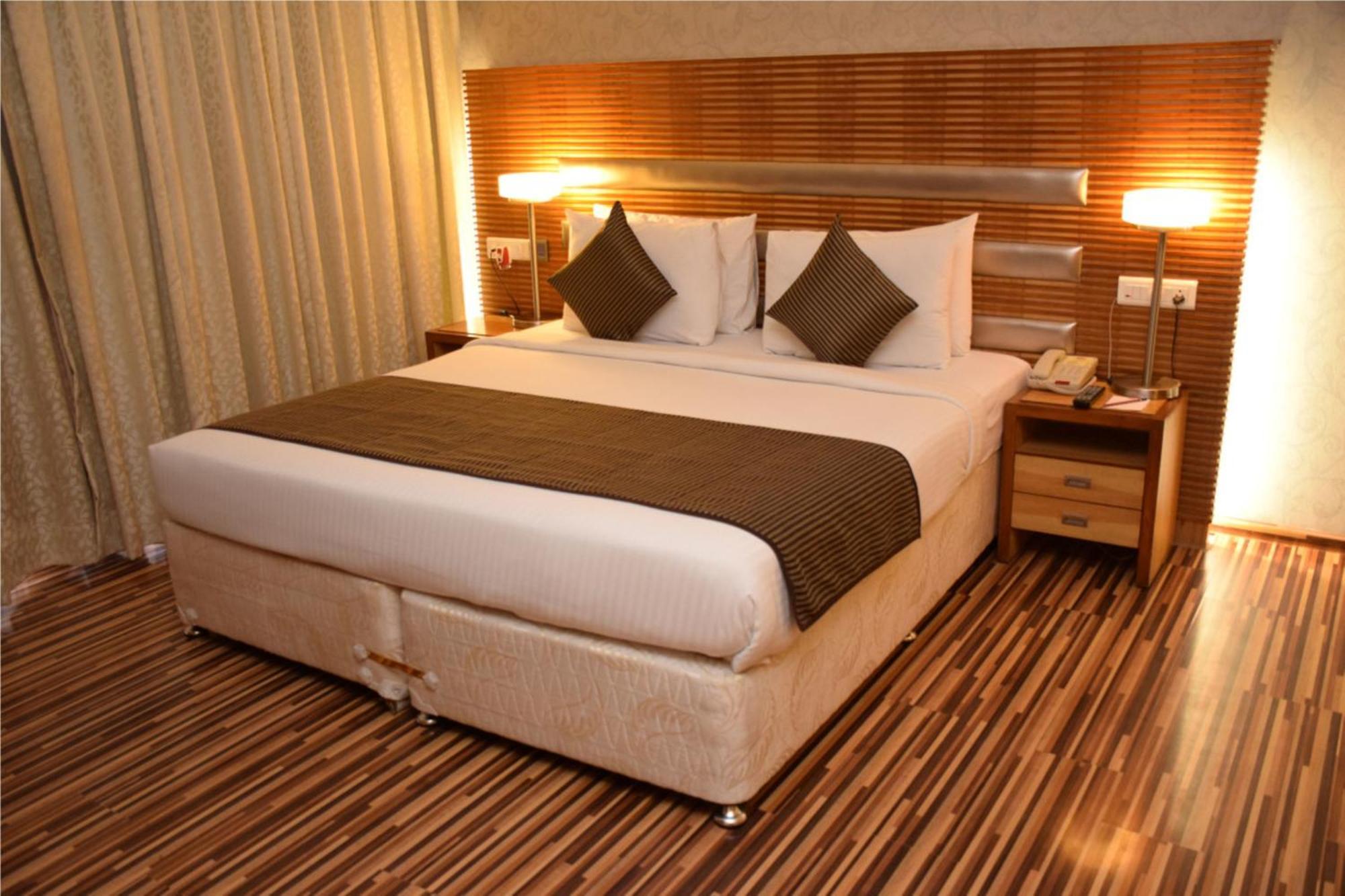Standard Double or Twin Room - Complimentary Shuttle Pickup and Drop to Sai Baba Temple (Gate 2)