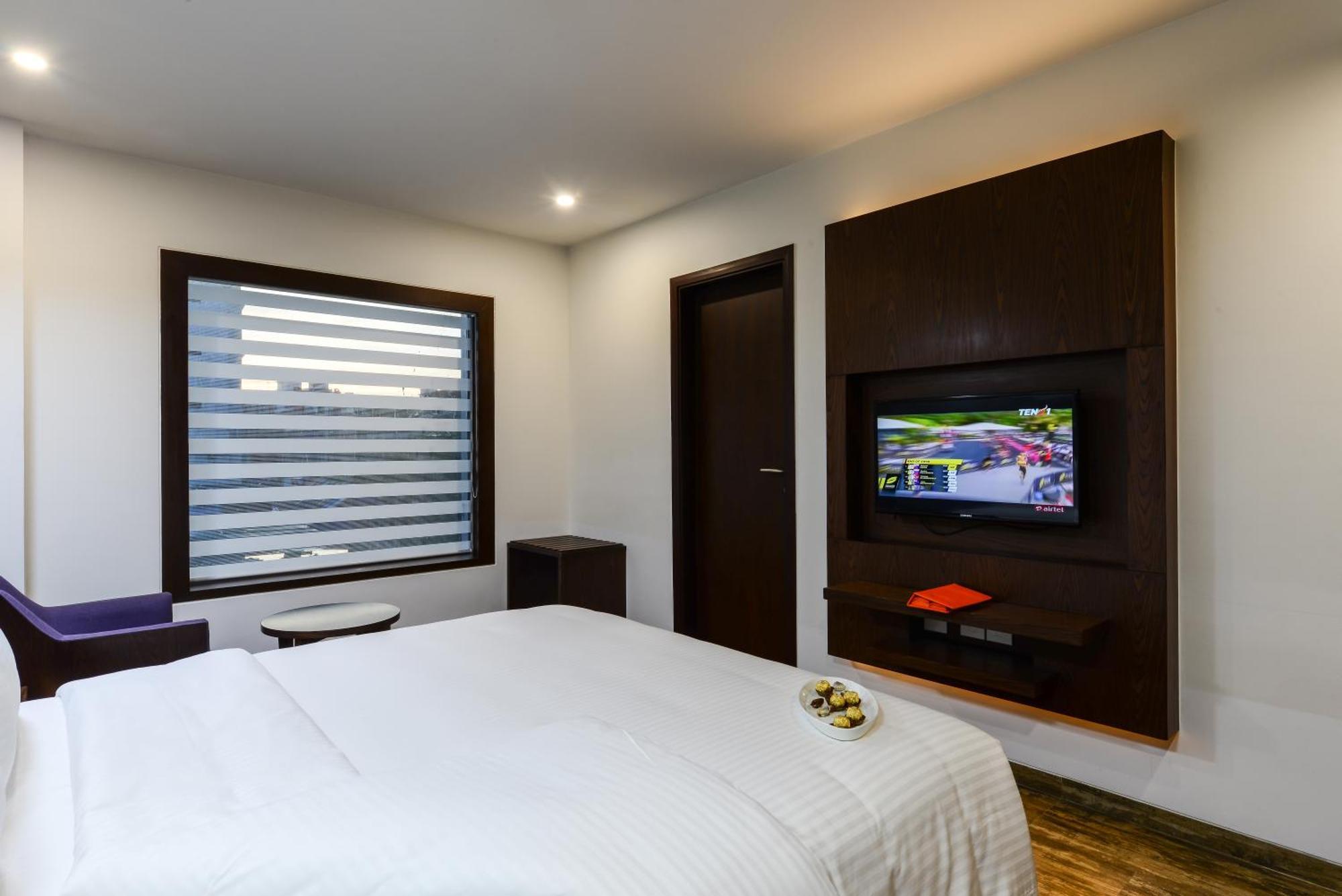 Queen Room on F&B Spa