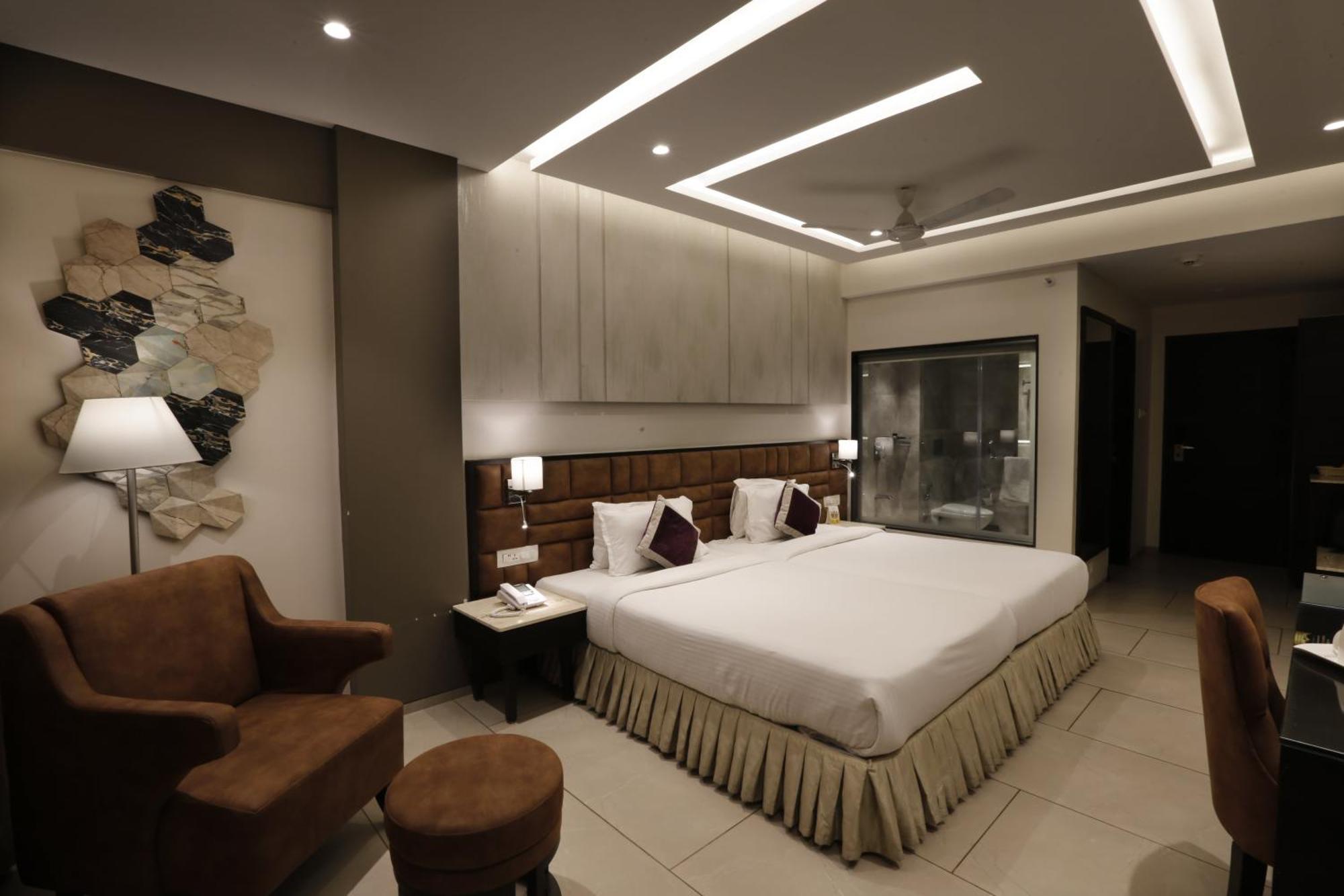 Superior Double or Twin Room,1221829483:JPEG