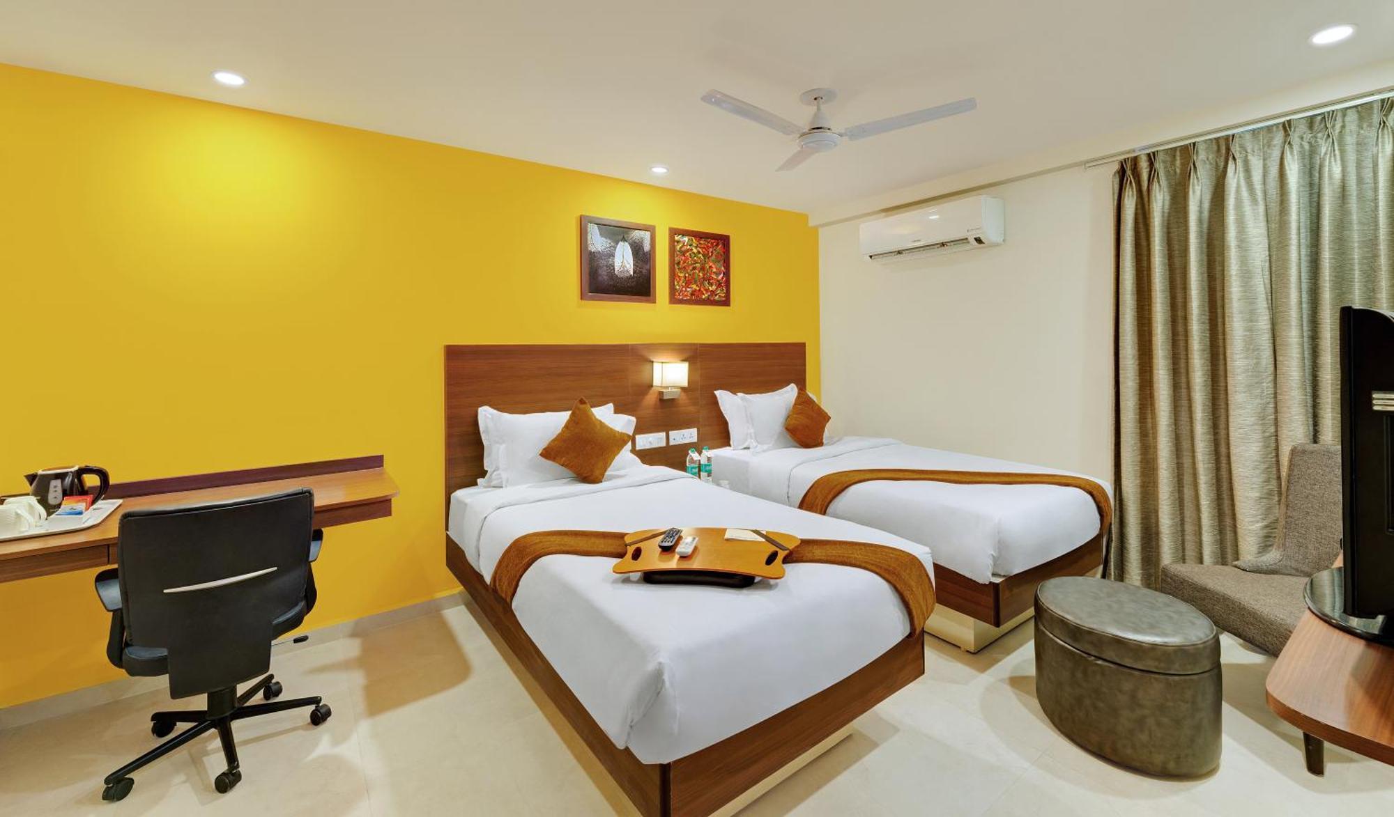 Twin Room - Non-Smoking