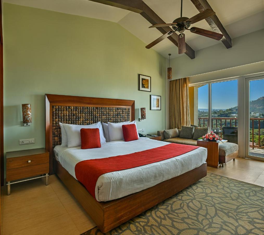 Classic Premium King on Session on Spa Food & Beverages complimentary Access to Water Park Rides,1226133989:JPEG
