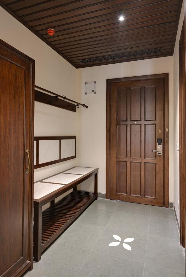 Lake View Imperial Room