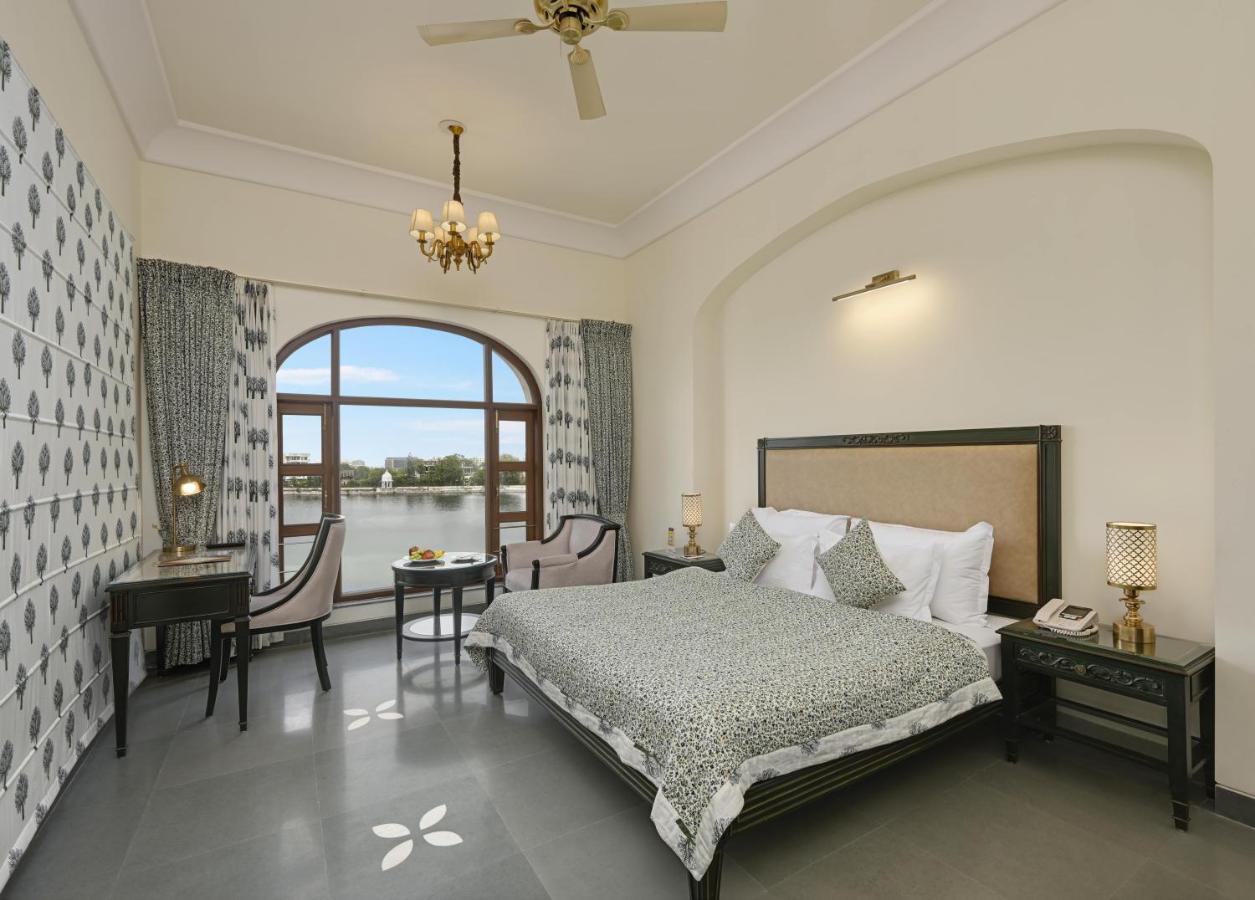 Lake View Imperial Room