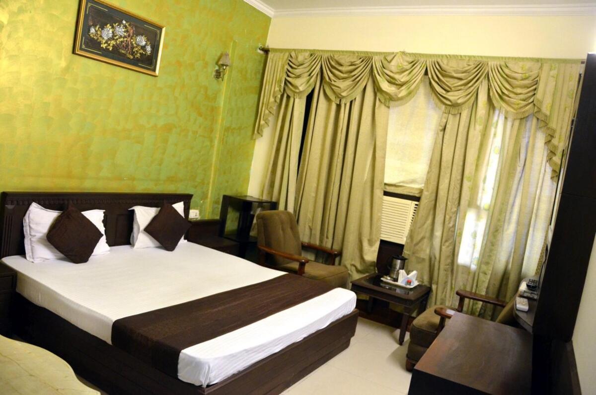 Superior Double Room,1249213600:JPEG