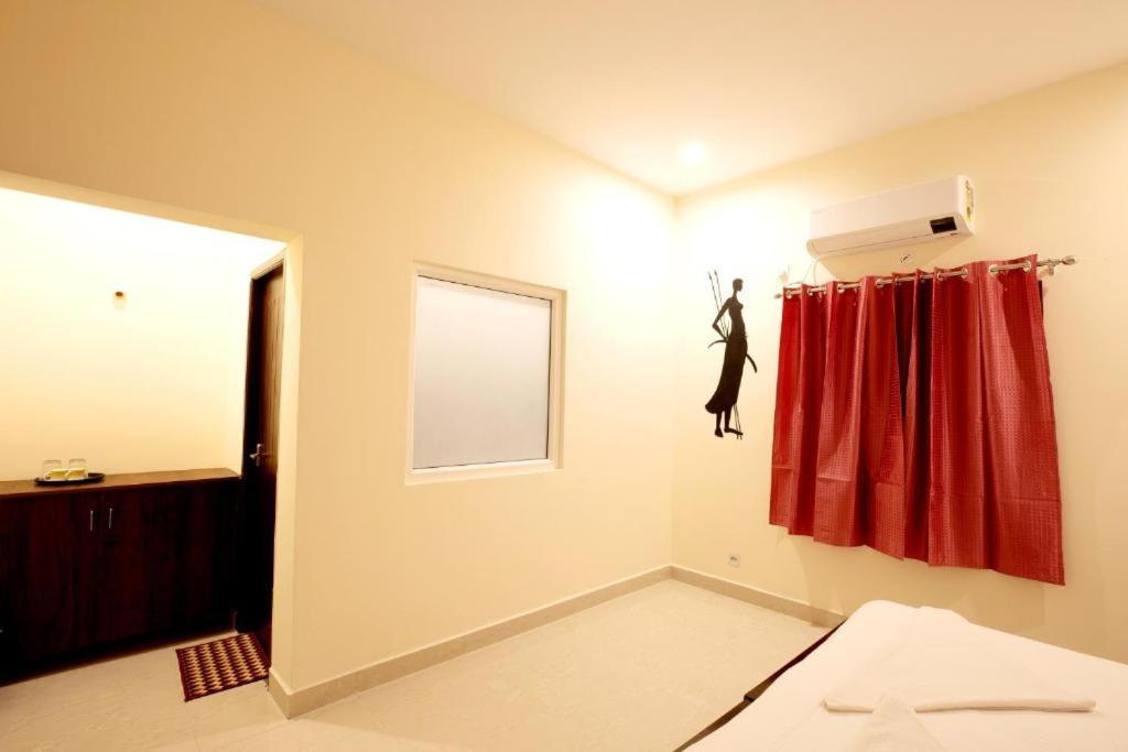 Deluxe King Room,1419034500:JPEG
