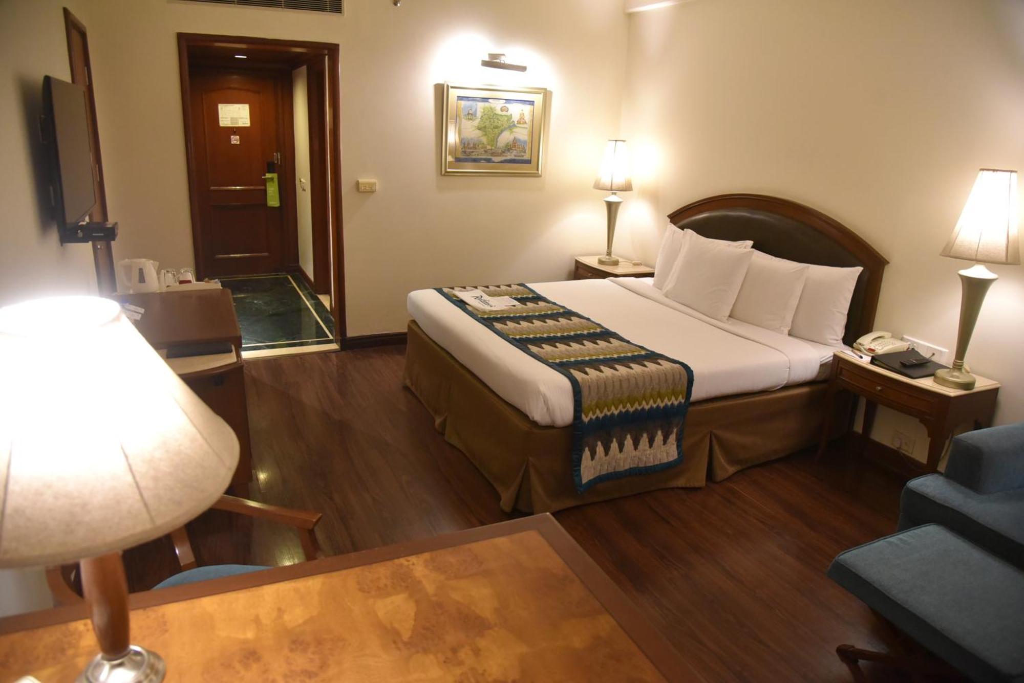 Superior Double or Twin Room with INR 500 Hotel Credit redeemable on Food & Soft Beverages | 15% off on Spa | 3 hrs early check-in and late check-out, subject to availability