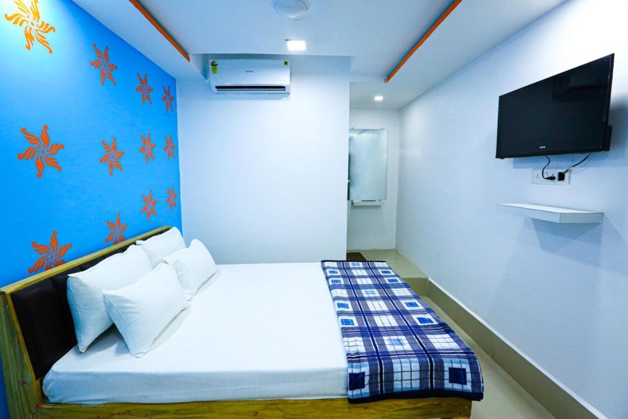 Deluxe Room,1294504315:JPEG