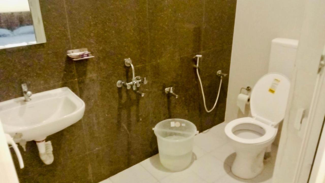 Deluxe Single Room,1311755260:JPEG