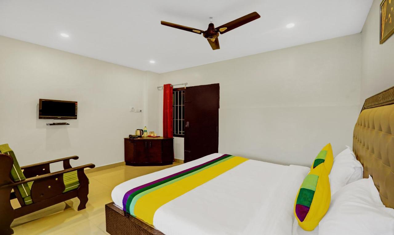 Standard Room,1312978930:JPEG