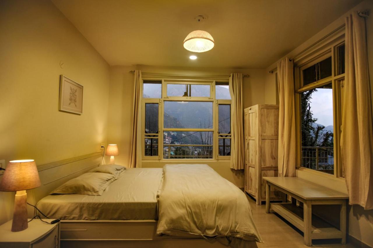 King Room with Mountain View