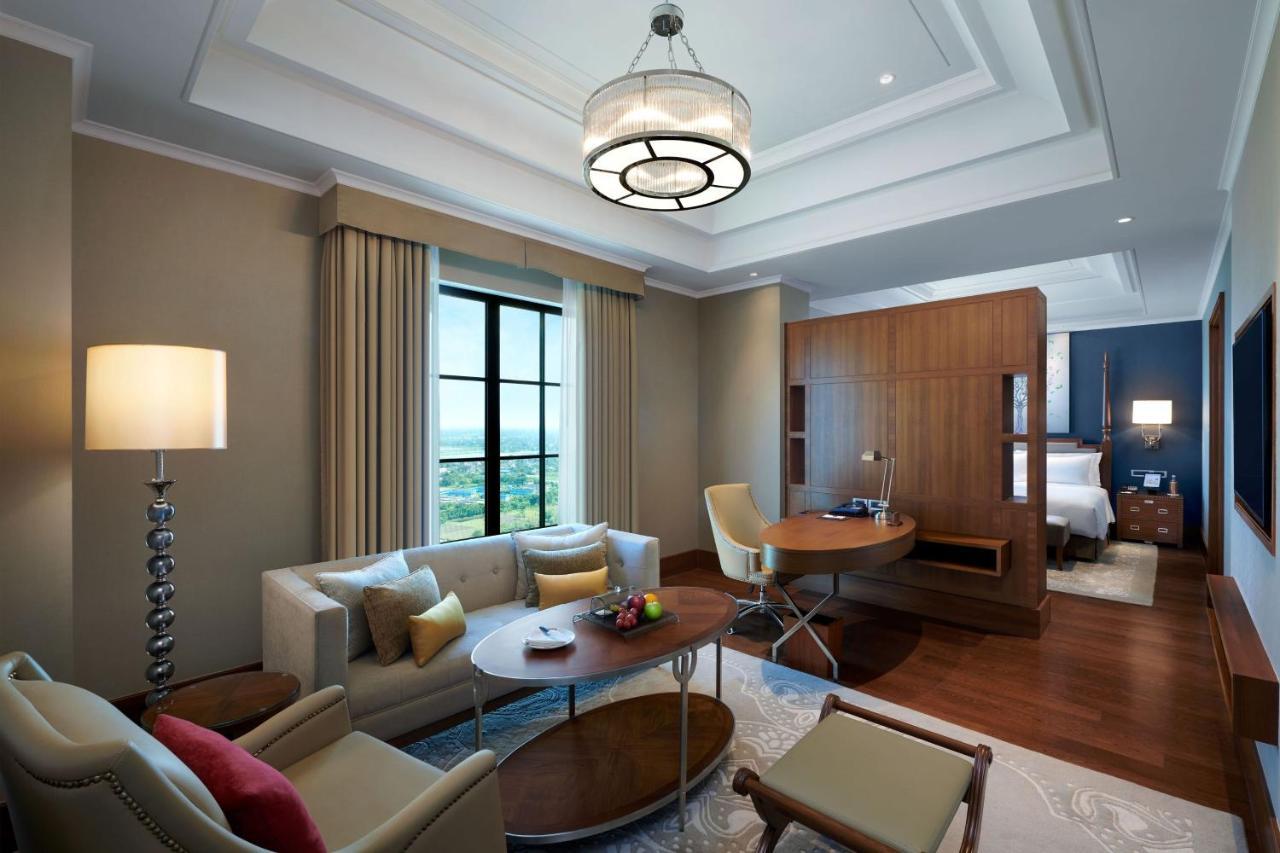 ITC One, 1 Bedroom Suite, 1 King,1401208208:JPEG