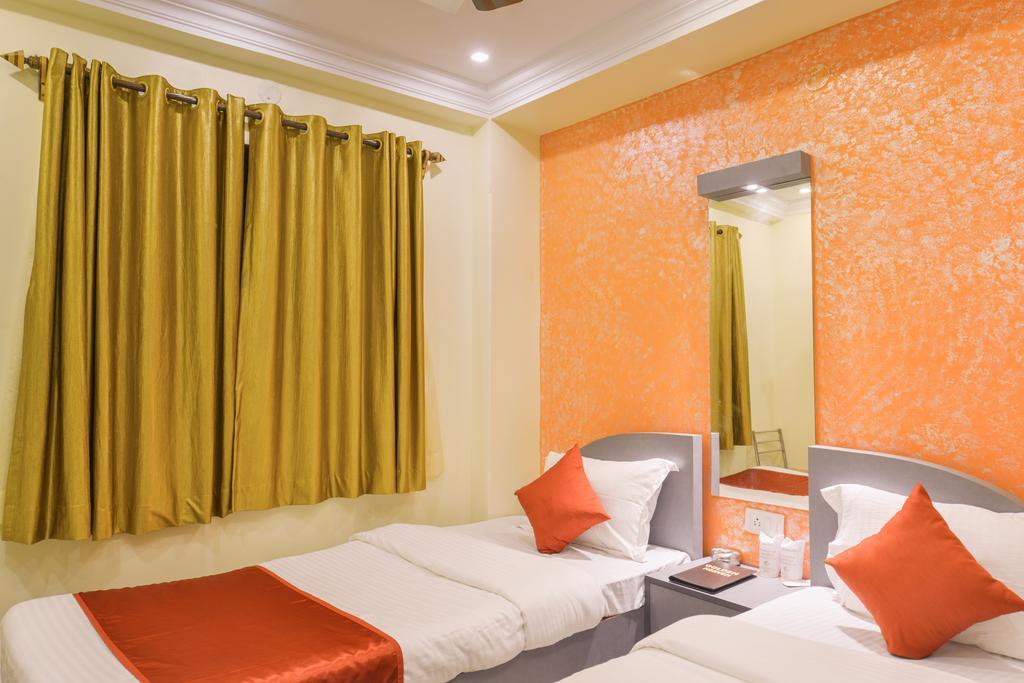 Deluxe Twin Room,536014221:JPEG