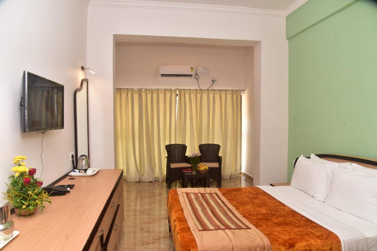 Sea View Front Deluxe AC Room