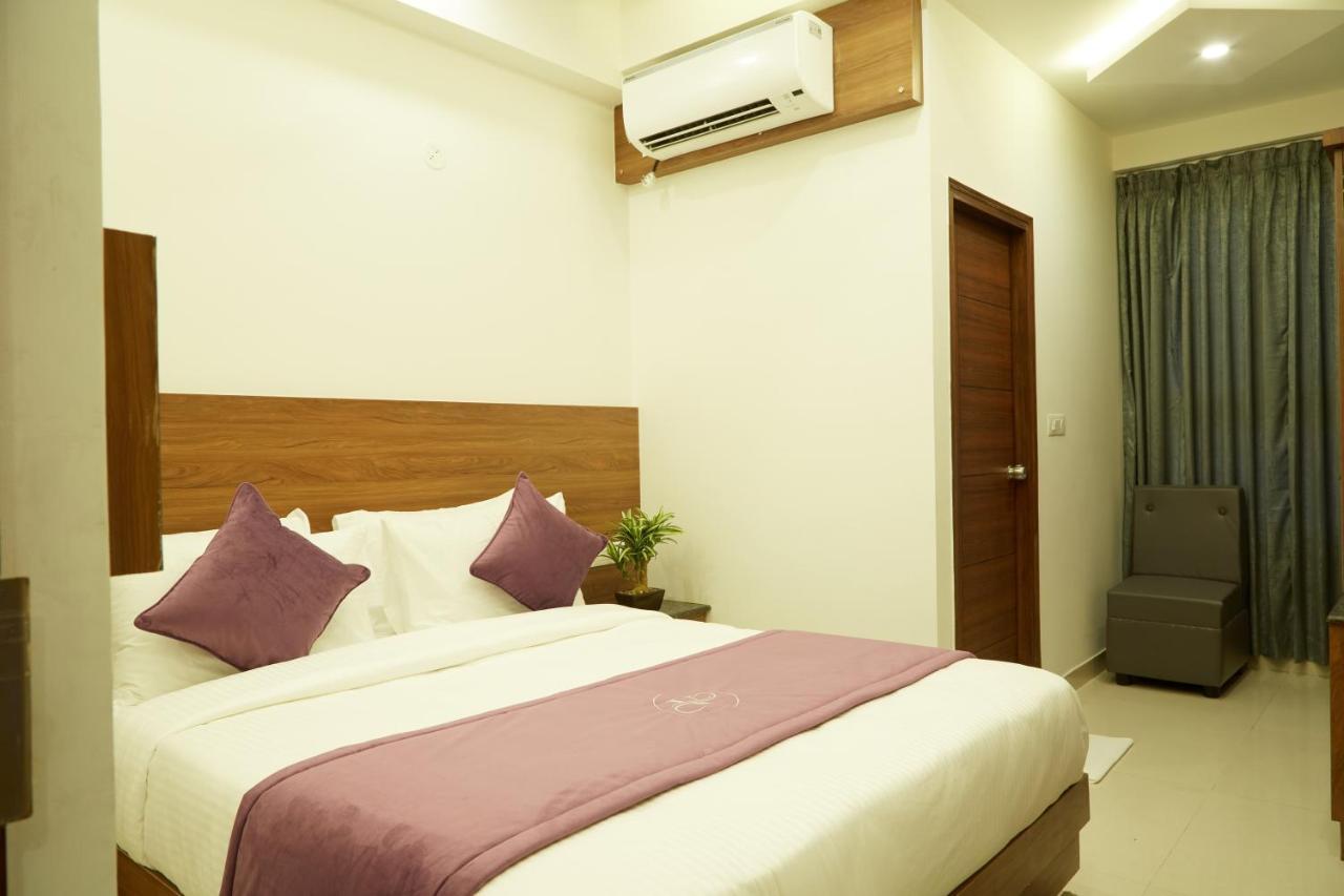 Double or Twin Room,1467235676:JPEG