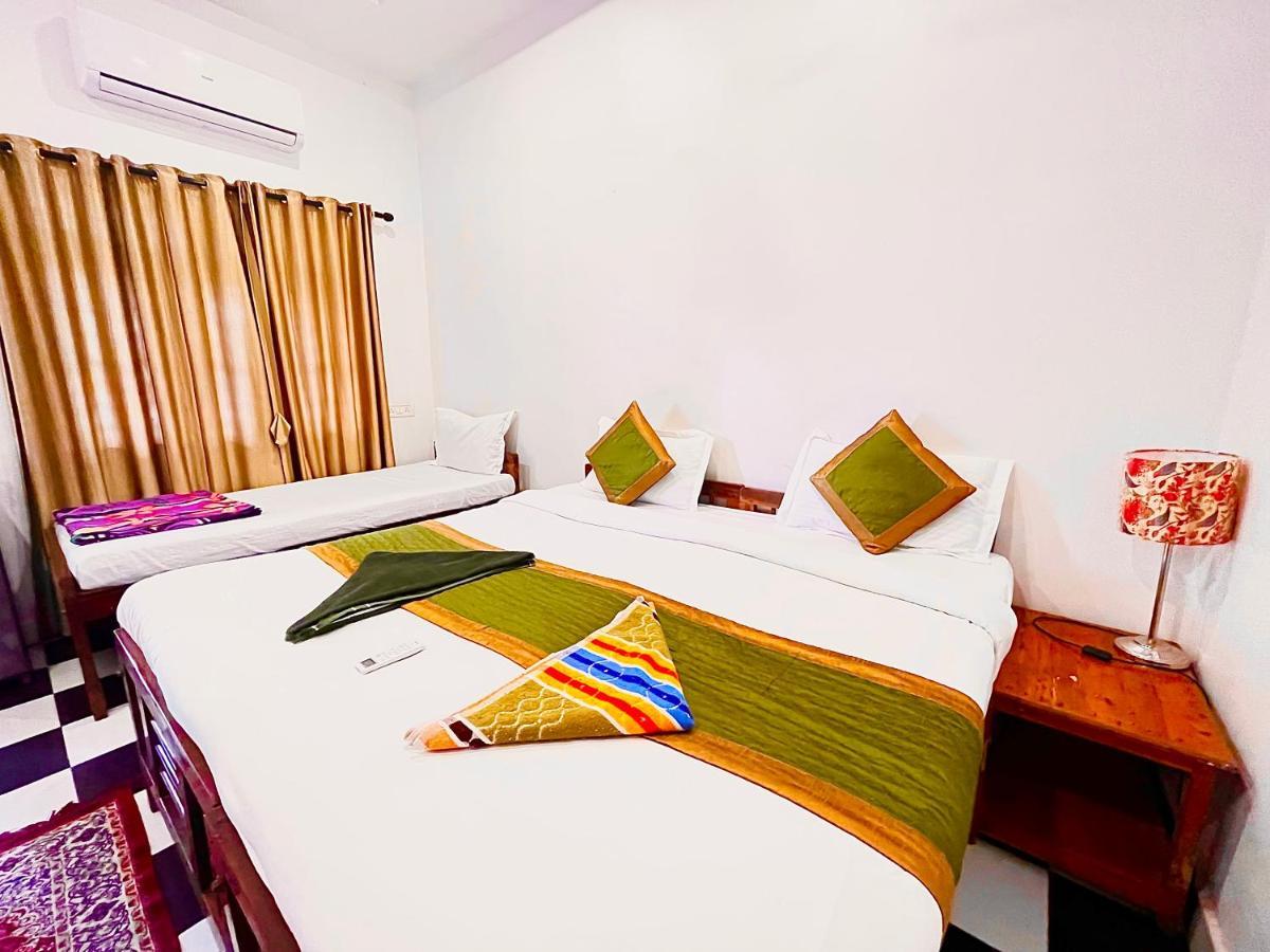 Triple Room Balcony