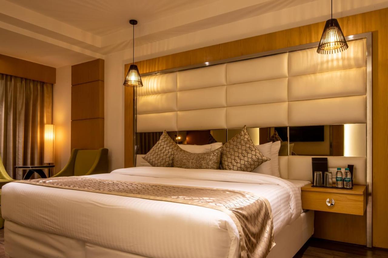 Deluxe Double Room,1487650834:JPEG
