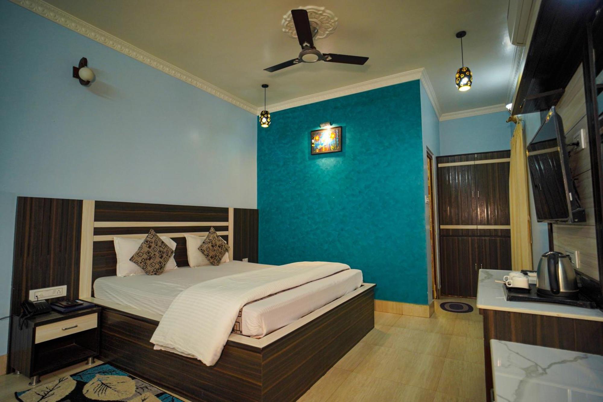 Superior Queen Room