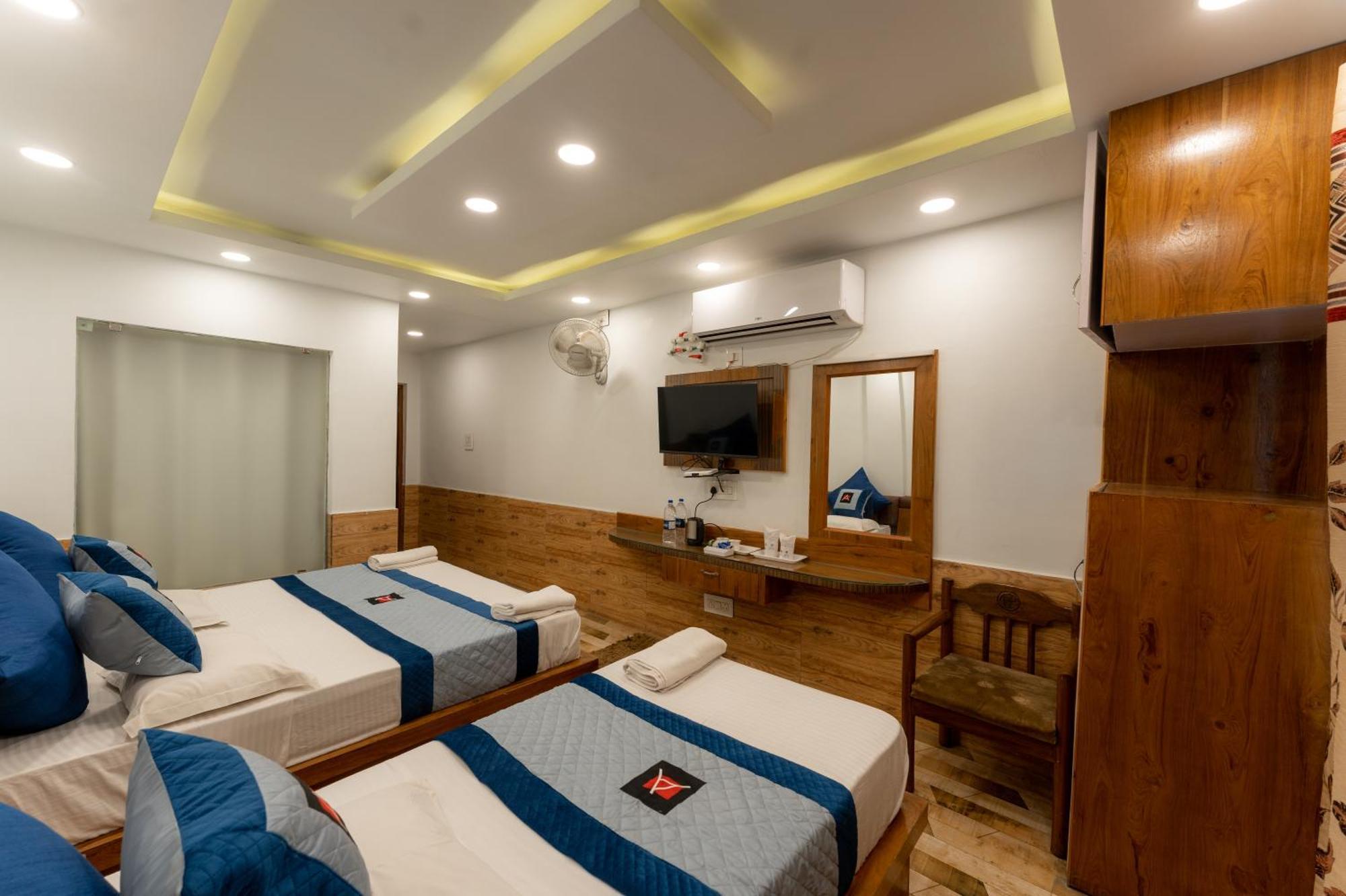 Deluxe Triple Room
