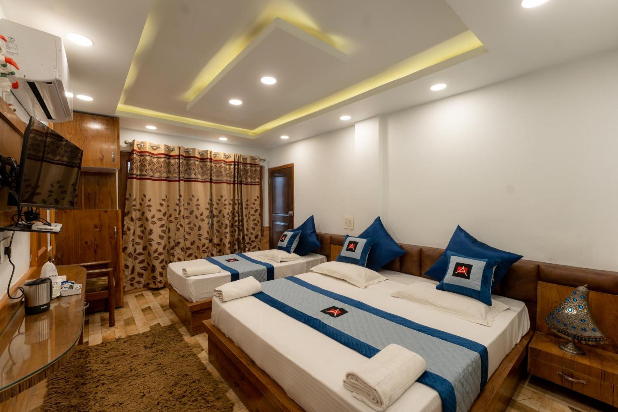 Deluxe Triple Room