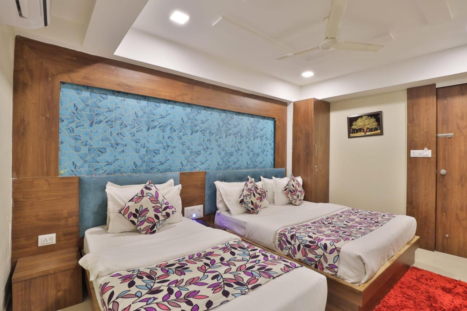 Double Room Private Bathroom