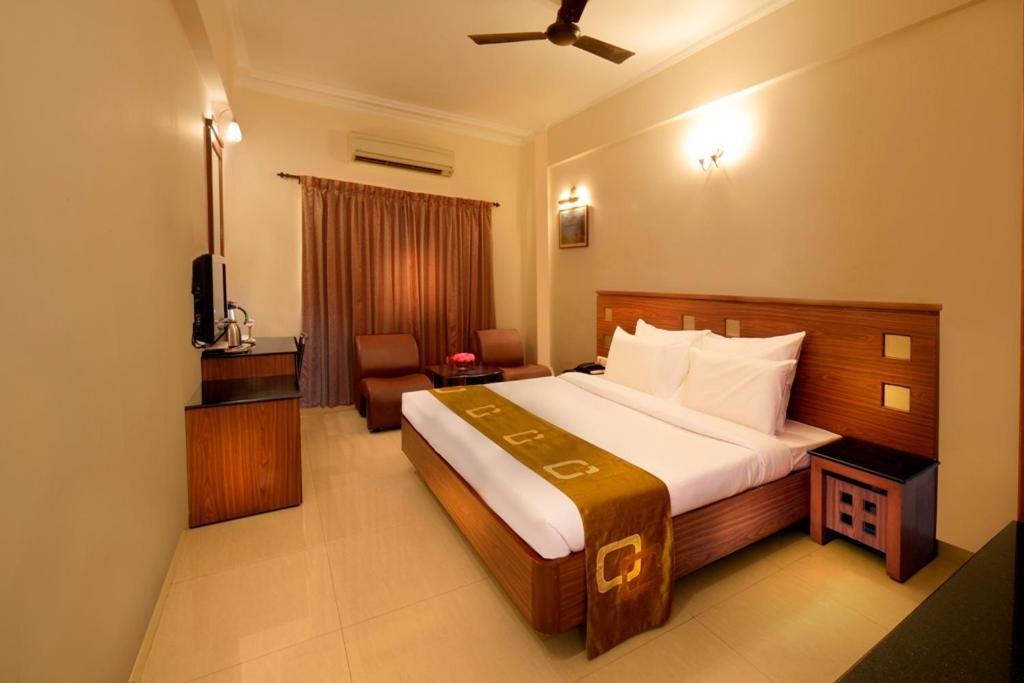 Standard Double Room,656915055:JPEG