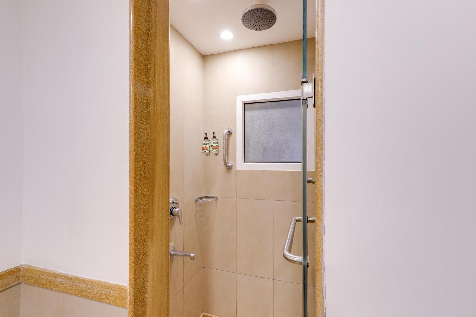 Superior Double Room2 pints of beer on arrival each rooms booked on F&B