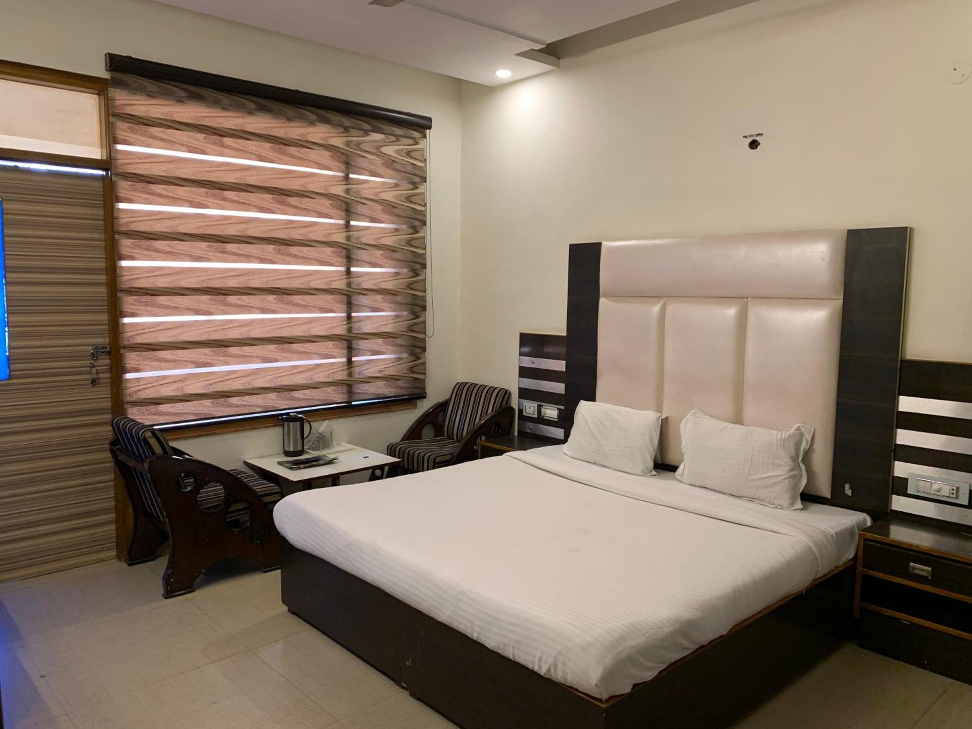 Superior Double Room,1536623338:JPEG