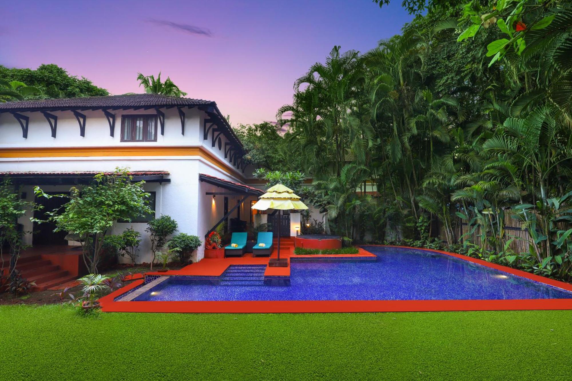 Suite Private Pool & Unlimited IMFL drinks 2 hours timing 1700 hrs – 1900 hrs the restaurant