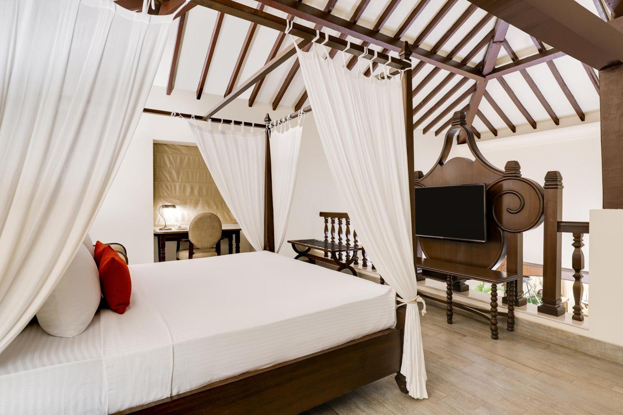 Suite Private Pool & Unlimited IMFL drinks 2 hours timing 1700 hrs – 1900 hrs the restaurant