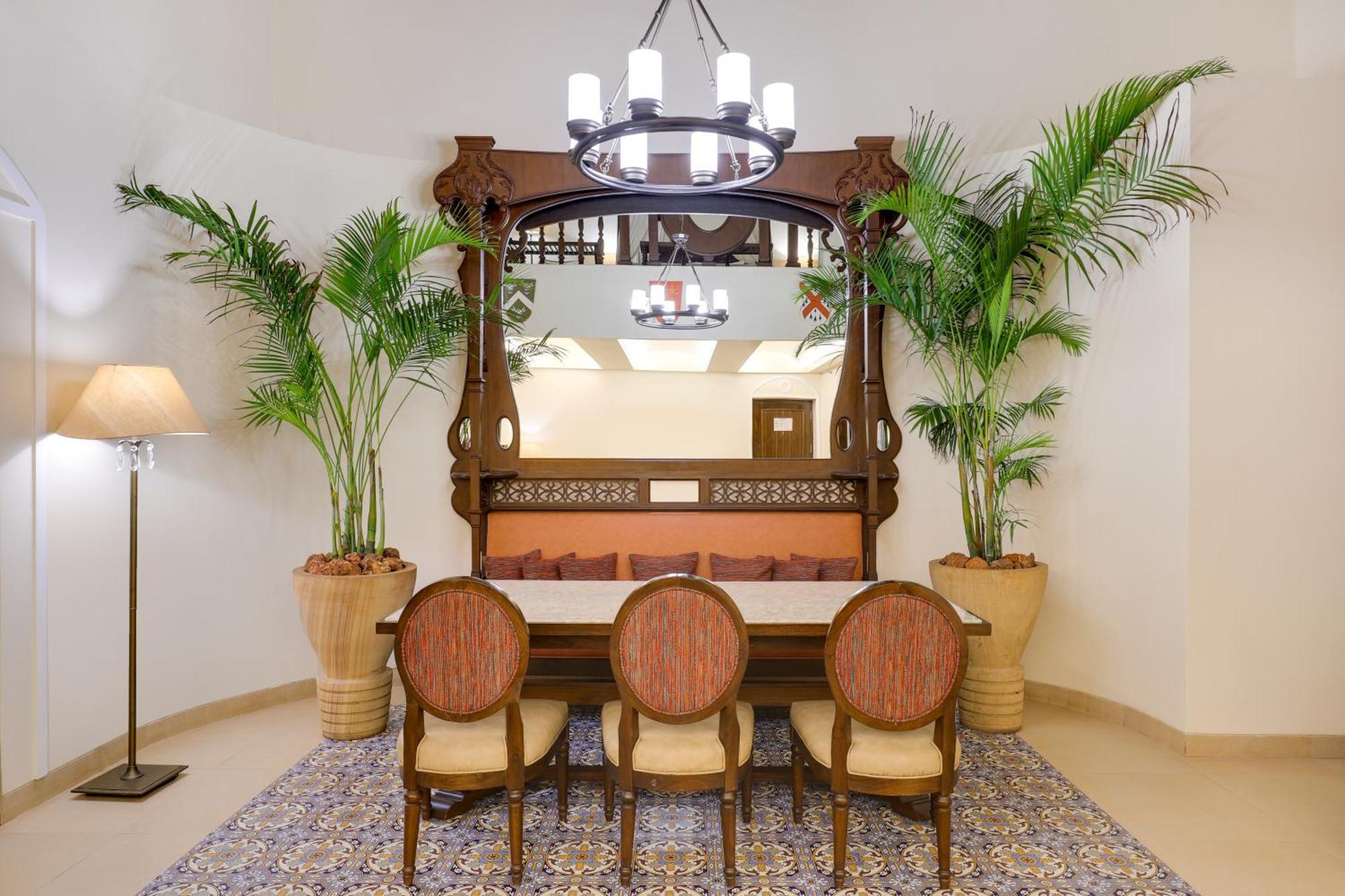 Suite Private Pool & Unlimited IMFL drinks 2 hours timing 1700 hrs – 1900 hrs the restaurant