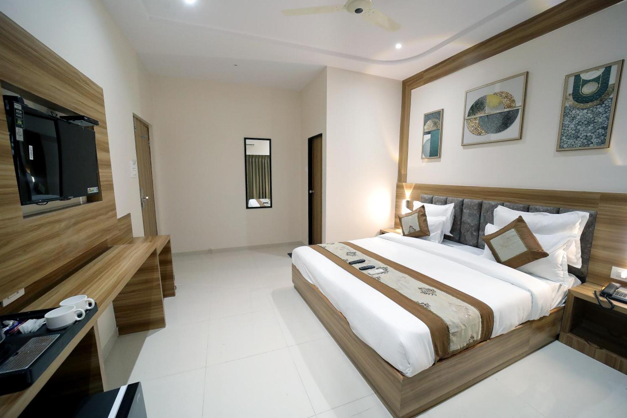 Executive Suite