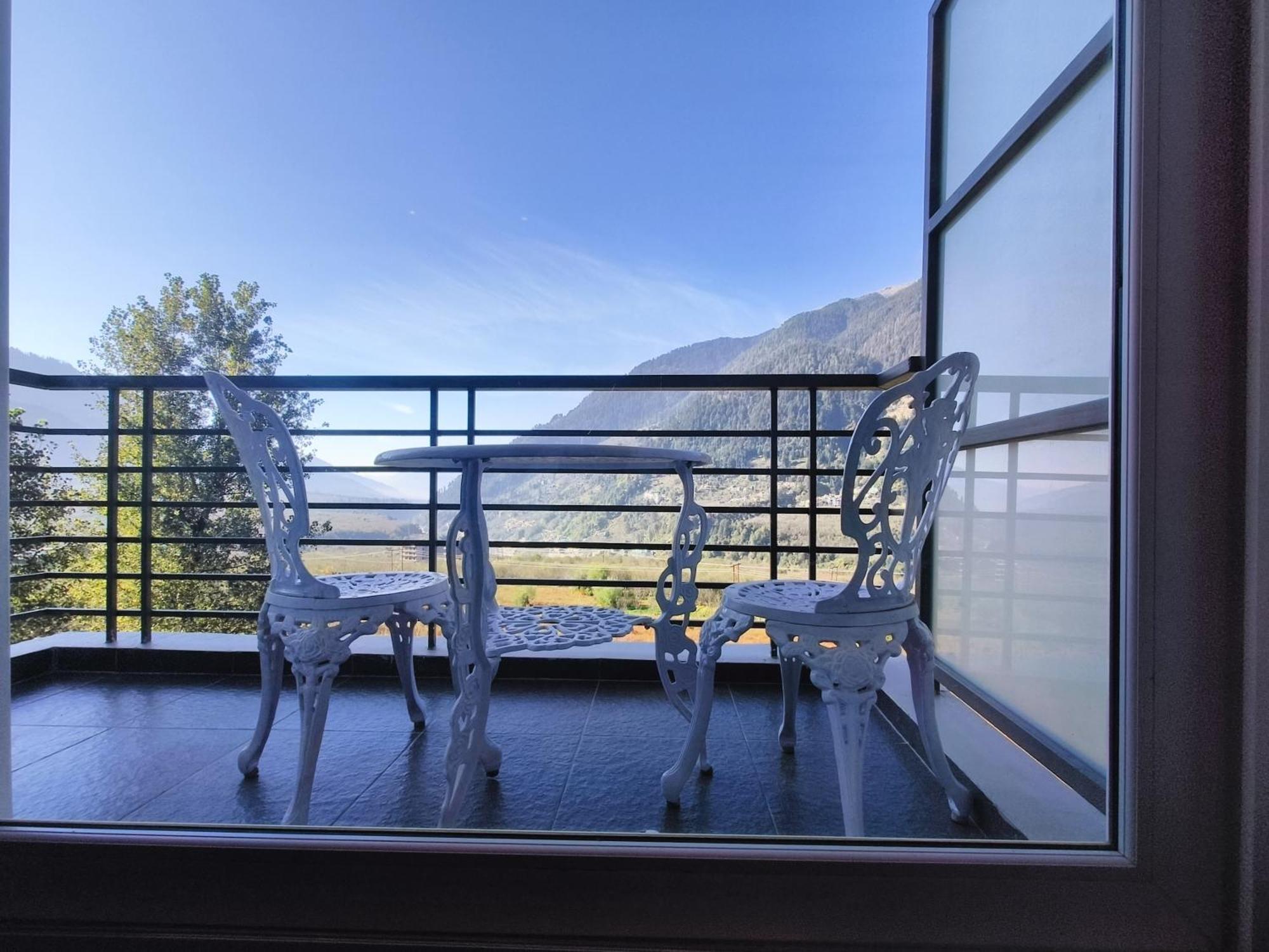 Premium Room with Private Balcony