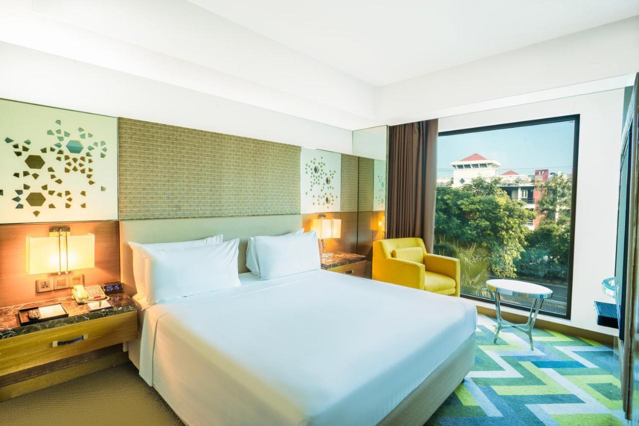 One-Bedroom Executive King Suite Enjoy INR 750 F&B Credit Spa Early check Late check-out Subject to availability,1543855813:JPEG