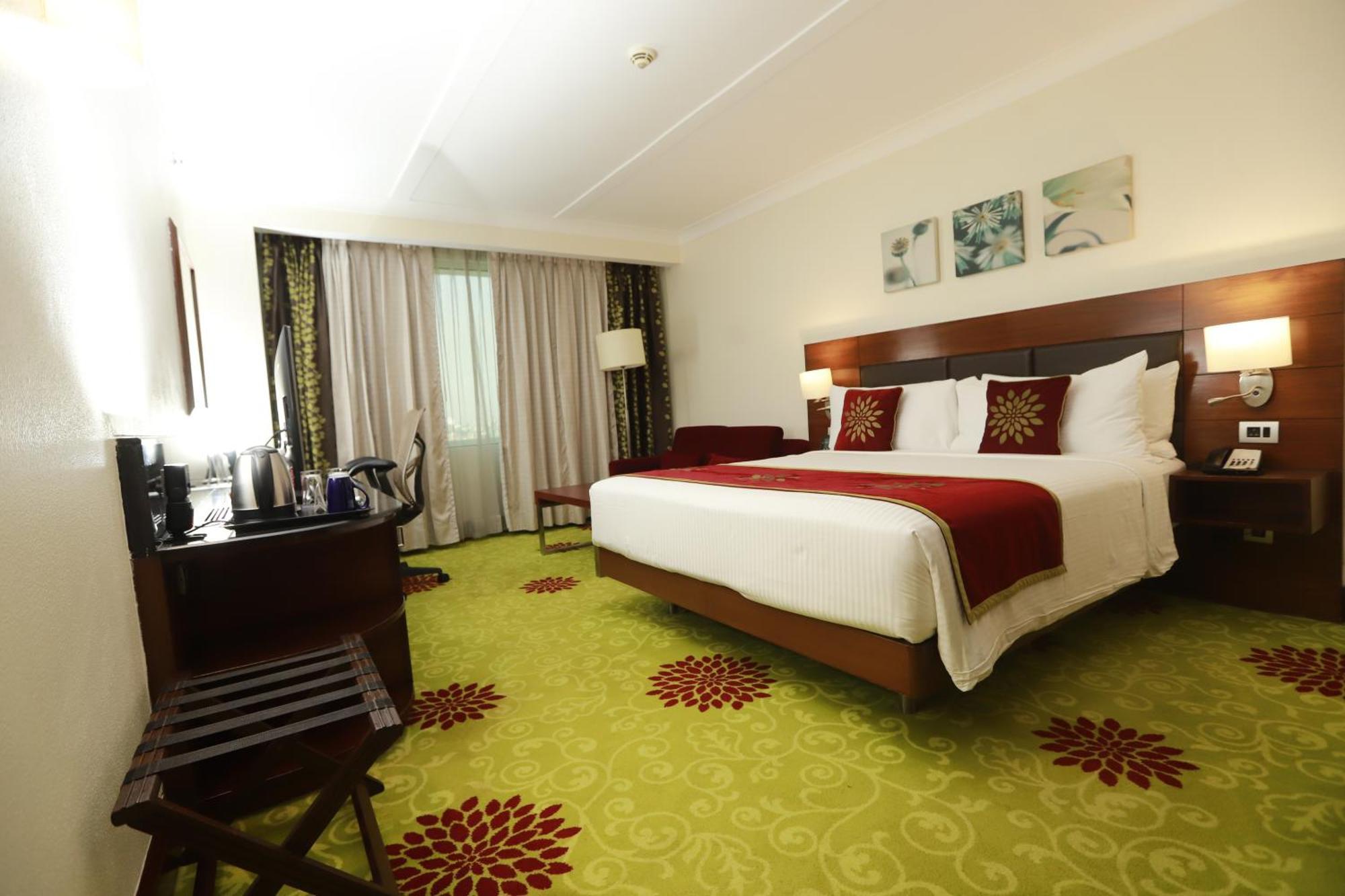 Premium King Room