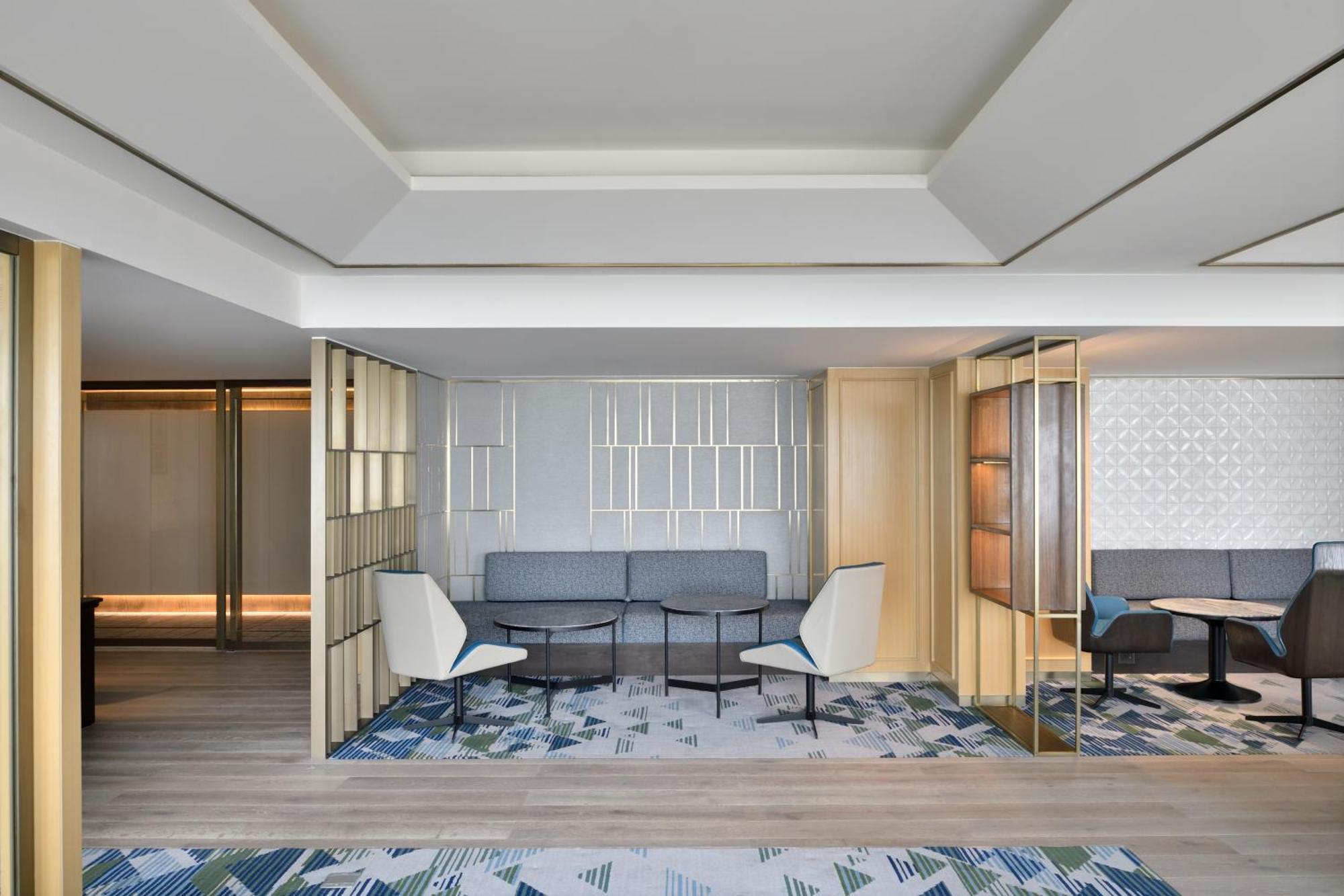 Executive King Room - Lounge Access X Complimentary Golden Temple transfers,1583823580:JPEG