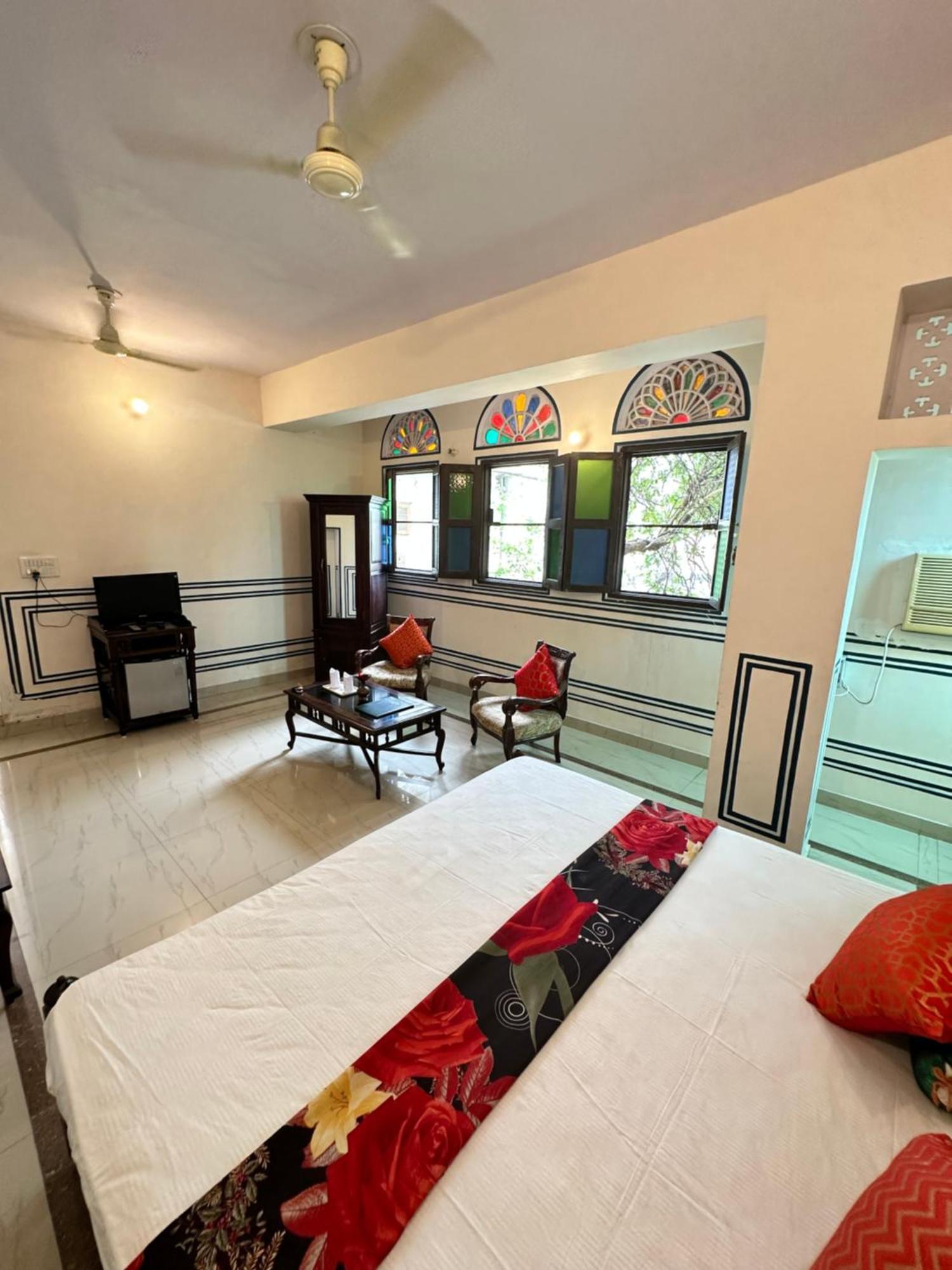 King Room