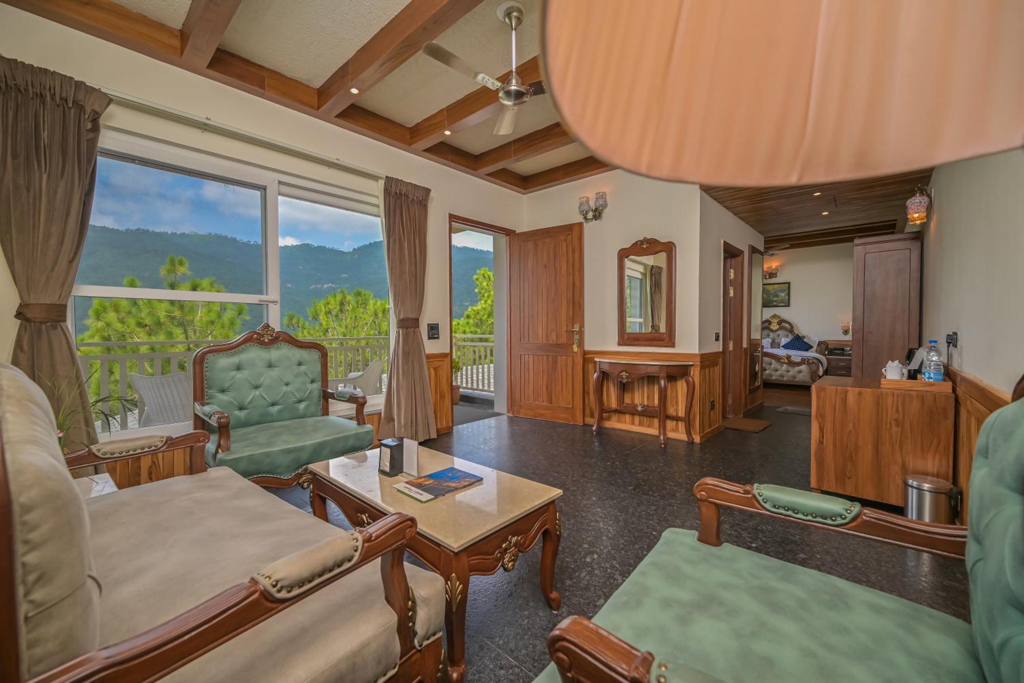 Premium Cottage Garden View