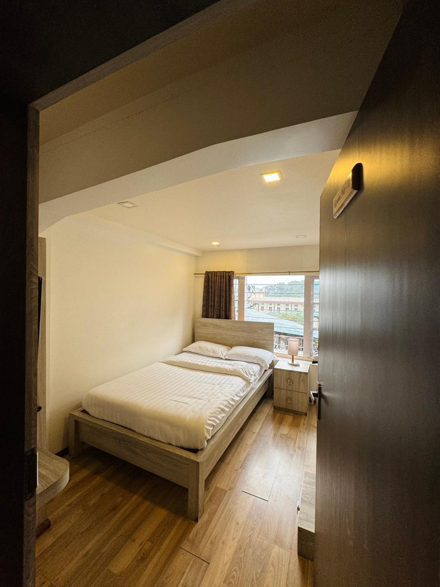 Standard Single Room,1572821720:JPEG