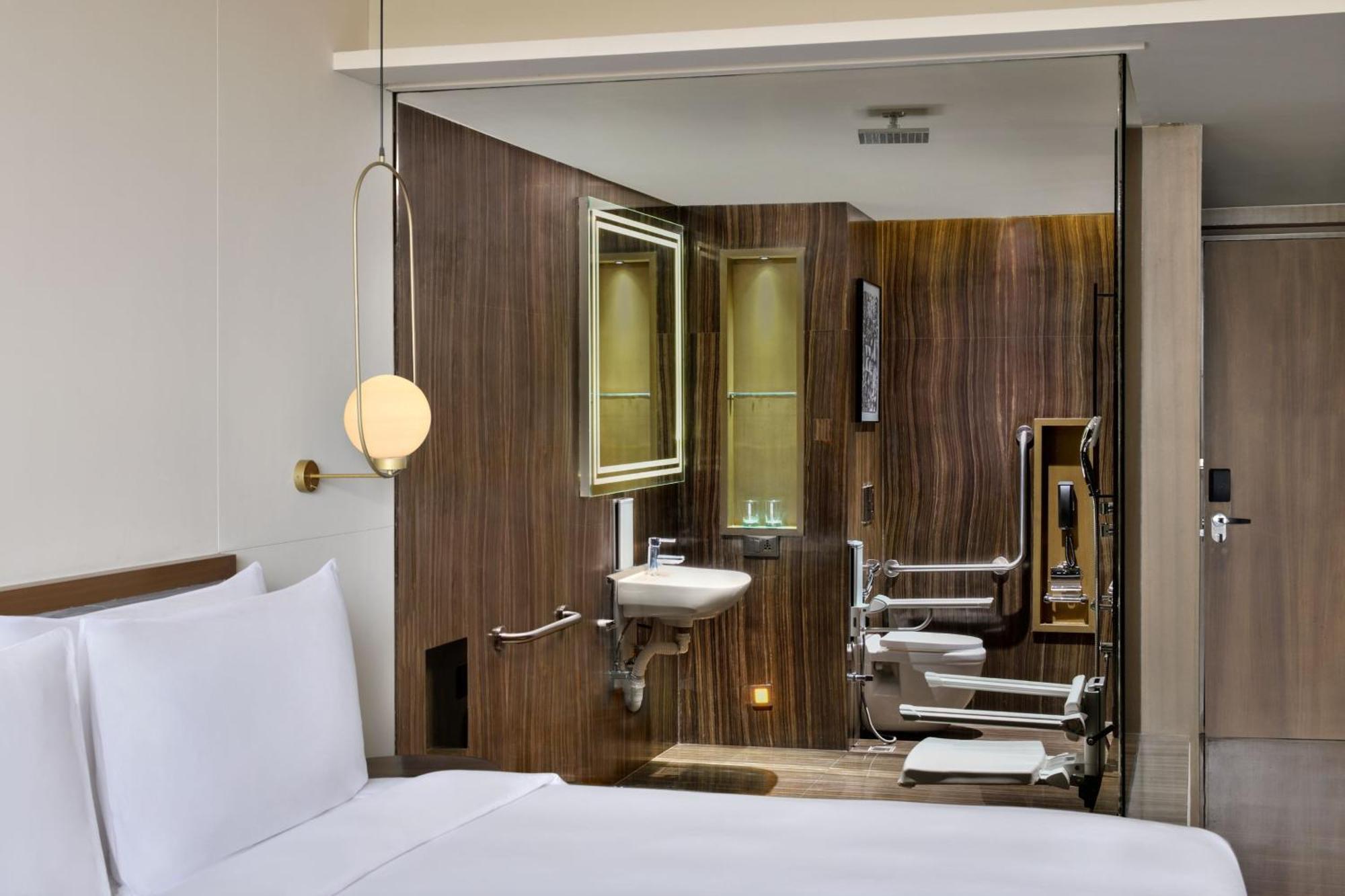 Premium King Larger Guest room 1 King X Complimentary Golden Temple transfers