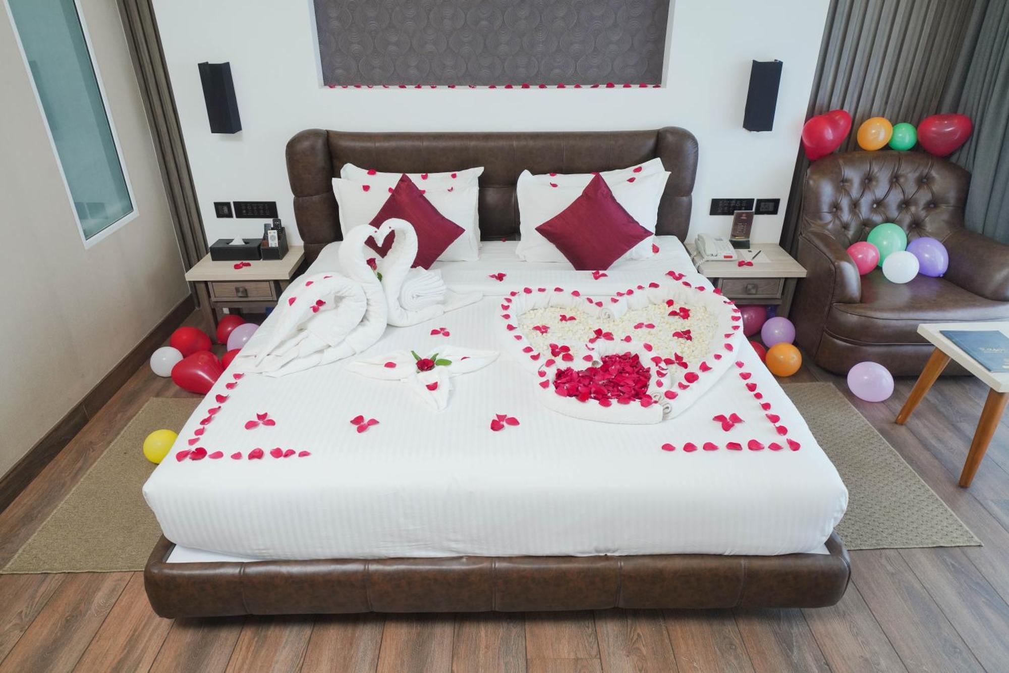 Superior Double Room on session of 60 mins Spa